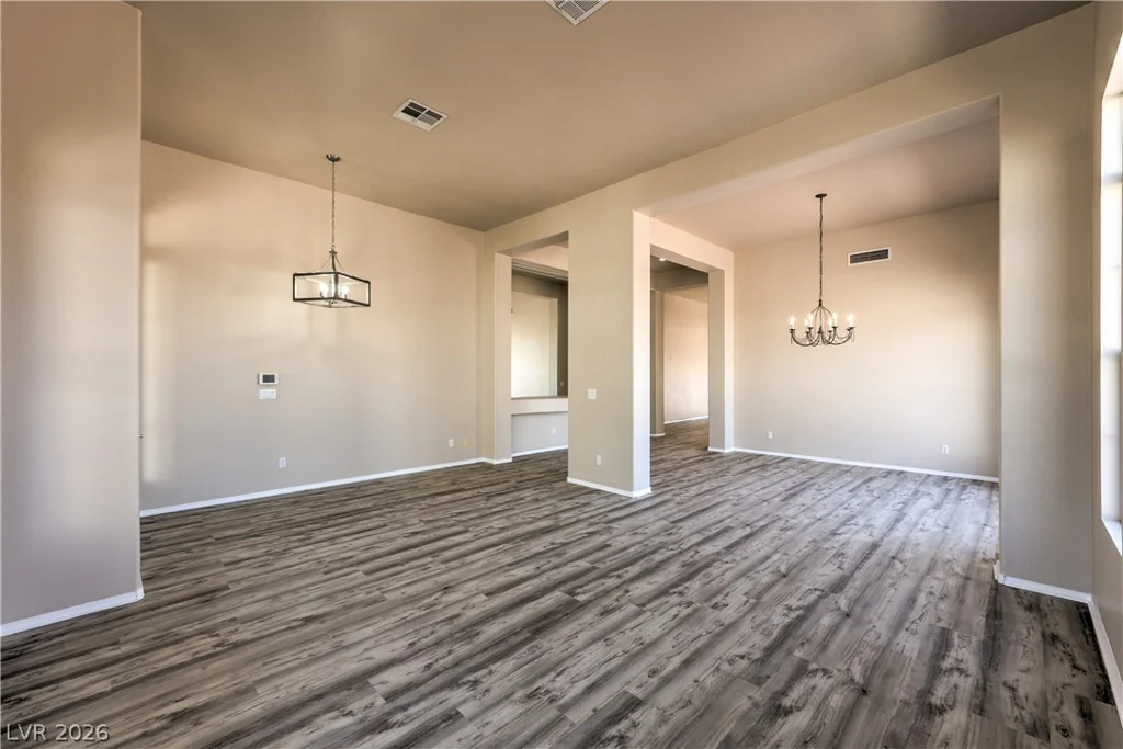 8620 Trianon, Las Vegas, NV 89145