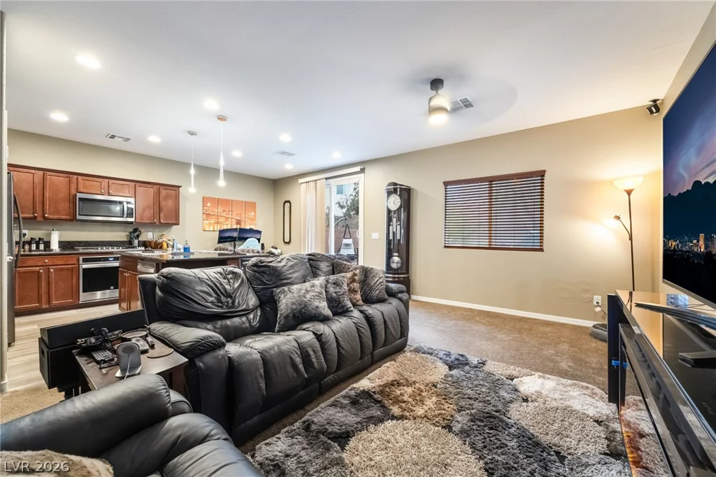 7731 Diablo, Las Vegas, NV 89113