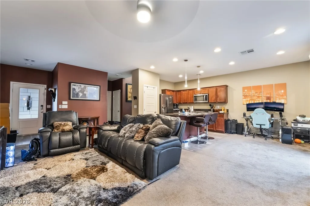 7731 Diablo, Las Vegas, NV 89113