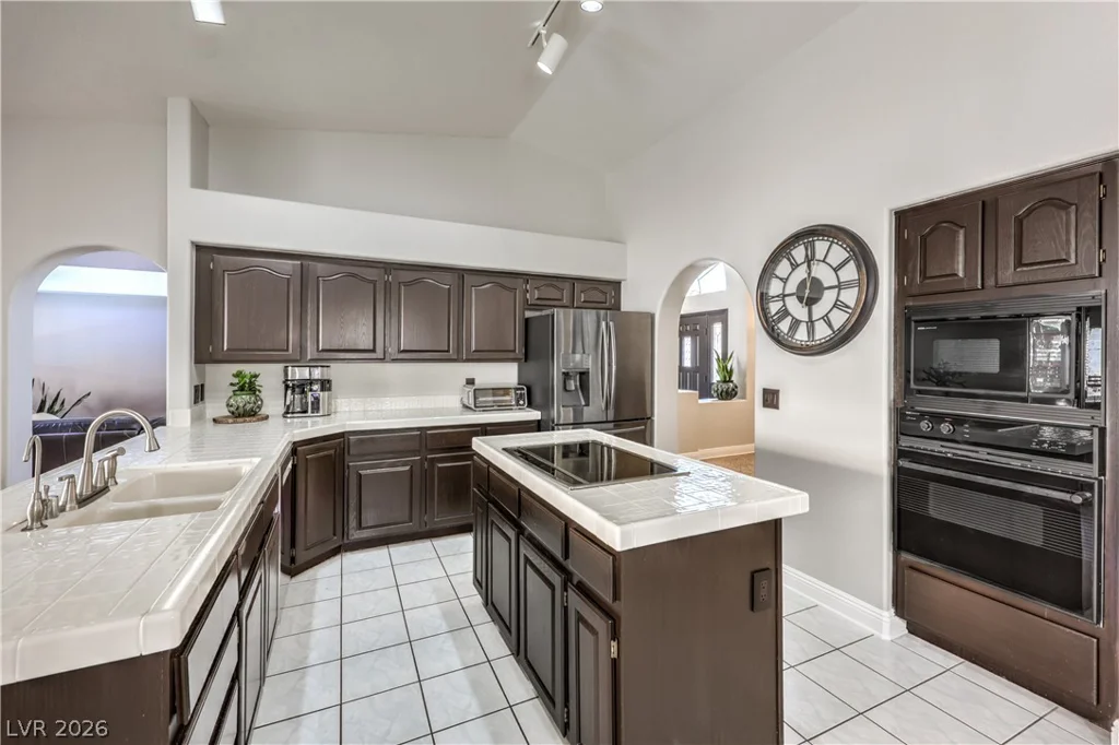 1712 Sky Mountain, Henderson, NV 89014