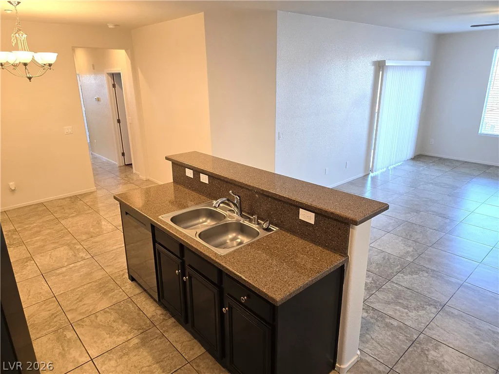 4437 Dover Straight, Las Vegas, NV 89115