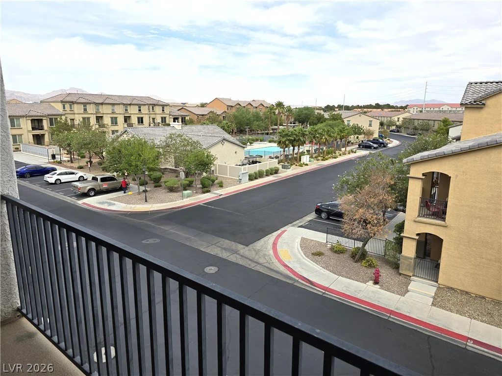 4437 Dover Straight, Las Vegas, NV 89115