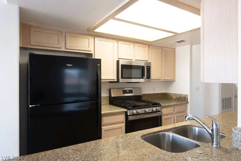 2975 Bluegrass, Henderson, NV 89074