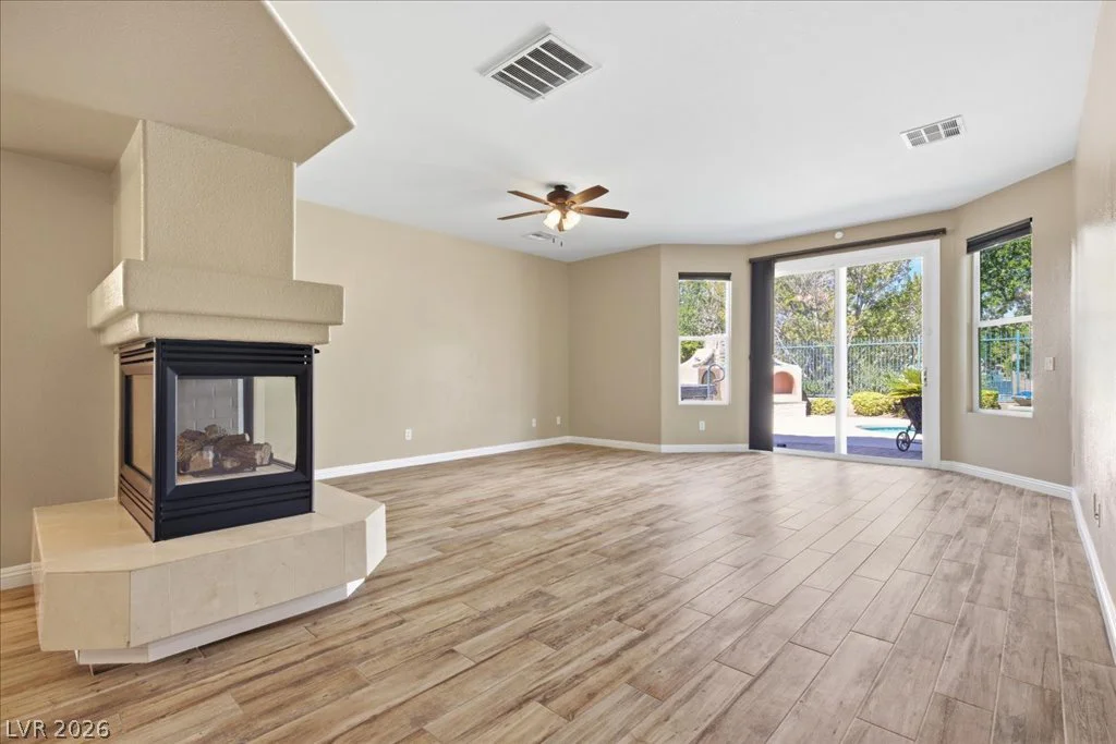 4474 Grey Spencer, Las Vegas, NV 89141