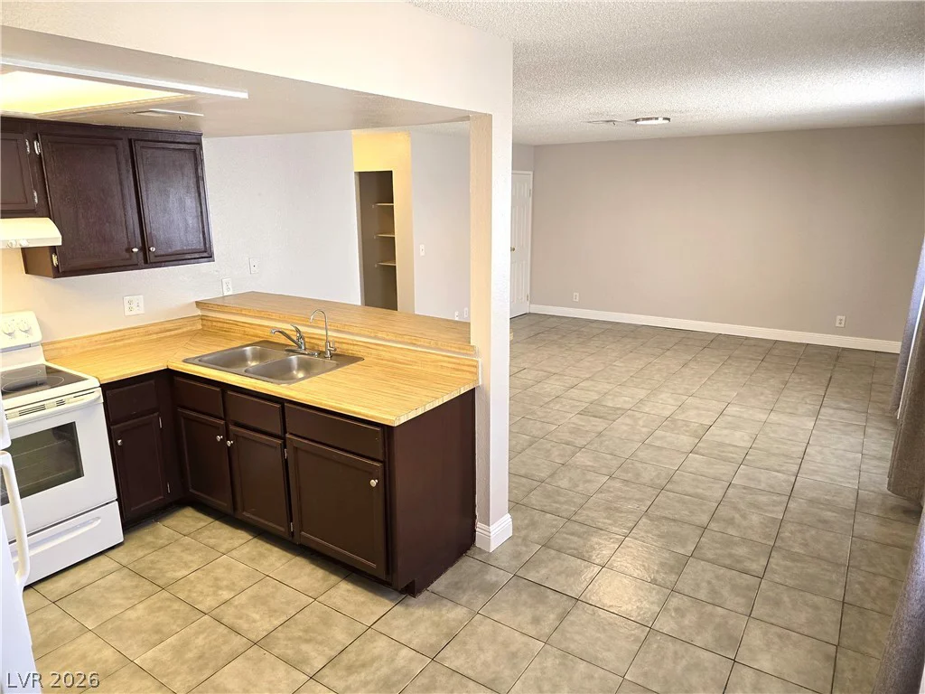 4771 Craig, Las Vegas, NV 89115