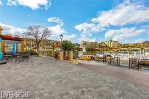 30 Strada Di Villaggio, Henderson, NV 89011