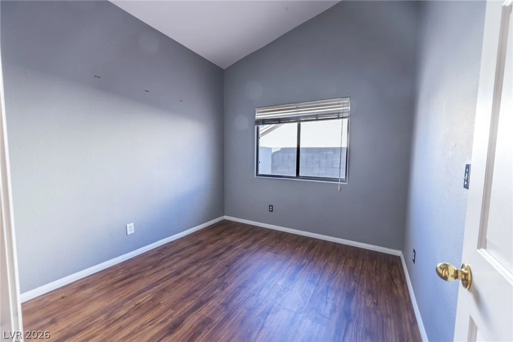 6300 Maxwood, Las Vegas, NV 89122