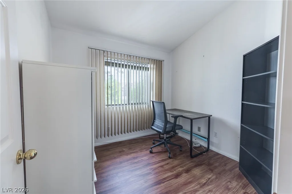 6300 Maxwood, Las Vegas, NV 89122