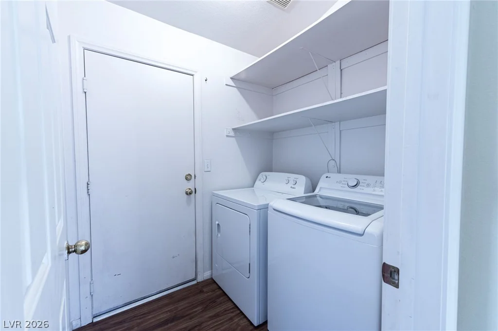 6300 Maxwood, Las Vegas, NV 89122