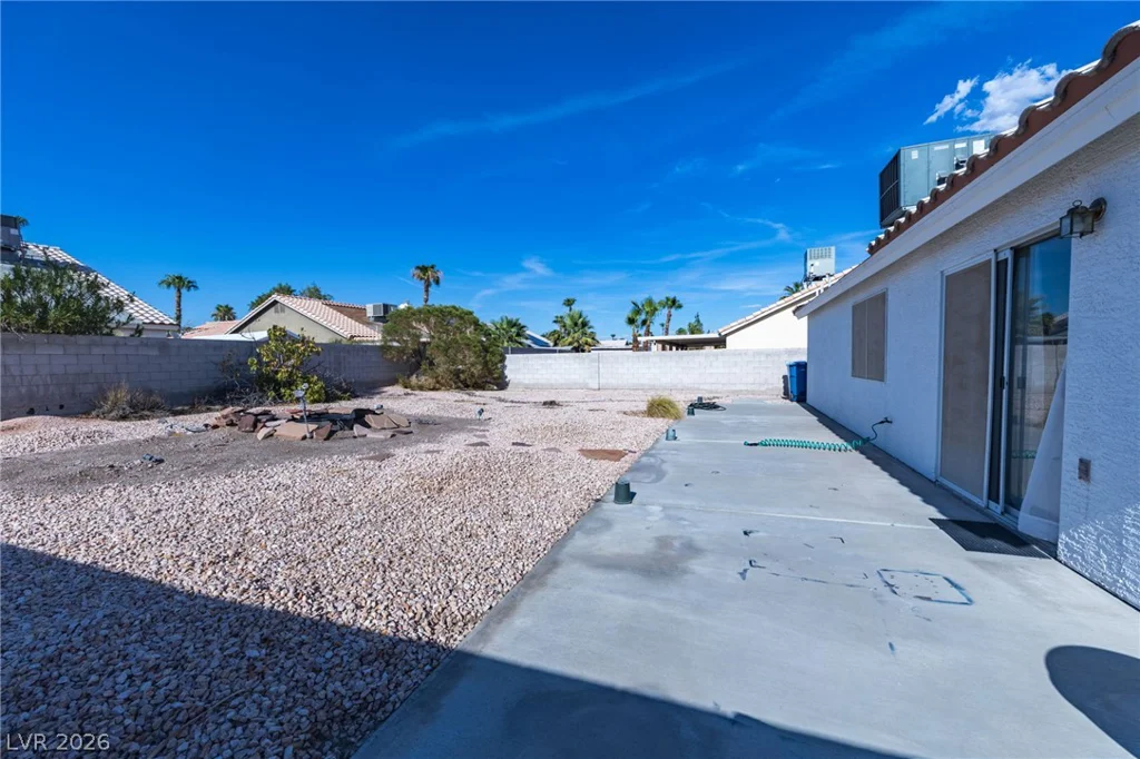 6300 Maxwood, Las Vegas, NV 89122