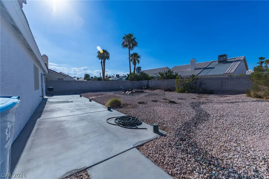 6300 Maxwood, Las Vegas, NV 89122