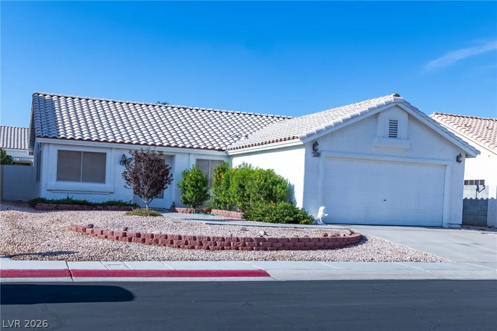 6300 Maxwood, Las Vegas, NV 89122