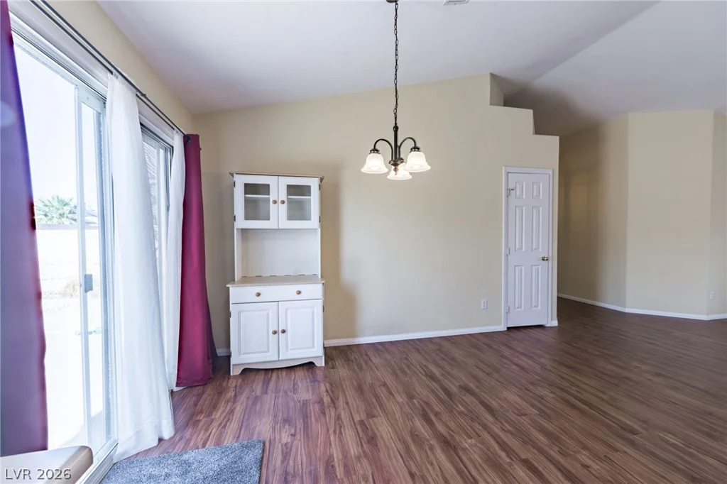 6300 Maxwood, Las Vegas, NV 89122