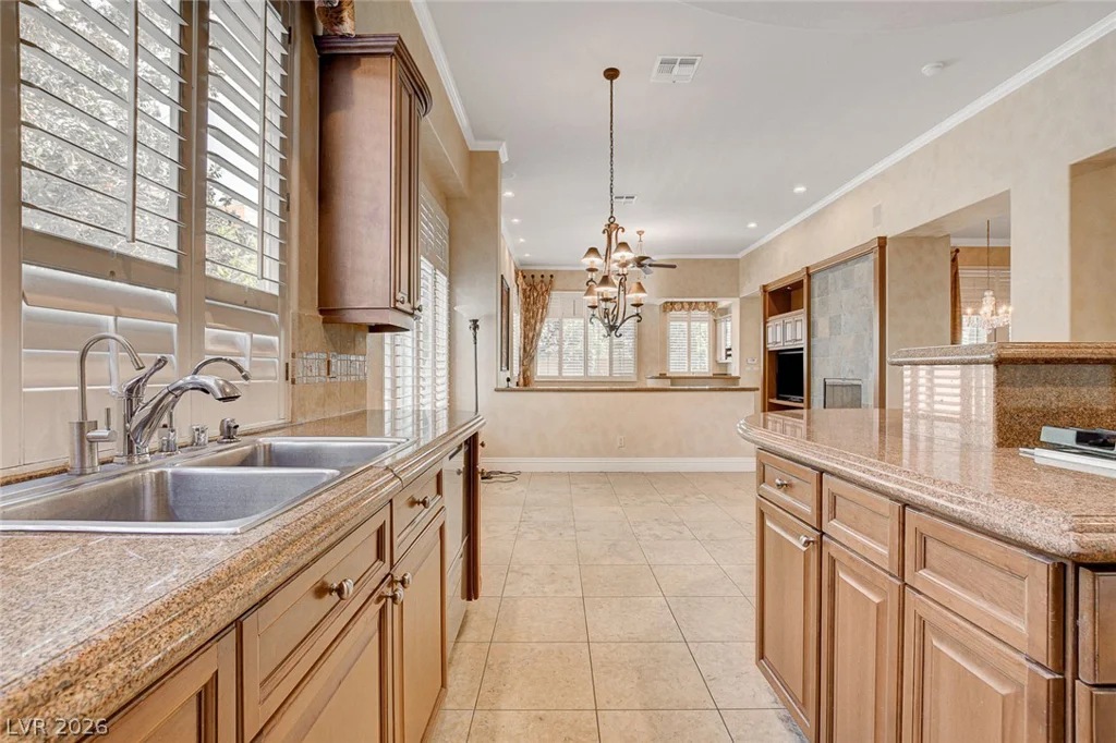 204 Valiente, Las Vegas, NV 89144