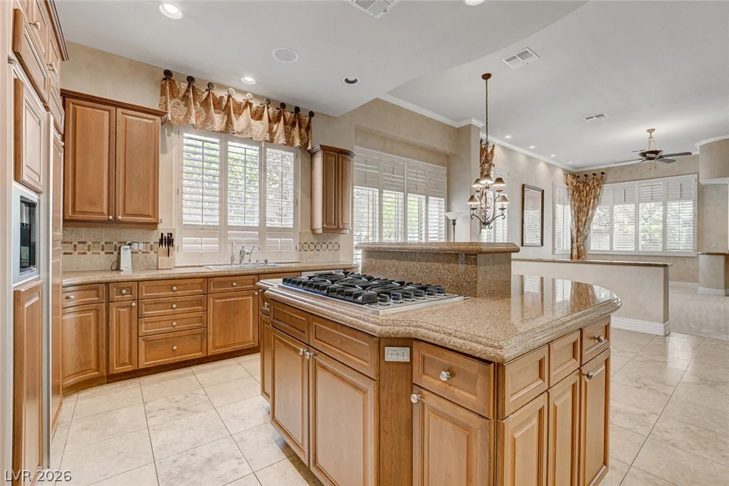204 Valiente, Las Vegas, NV 89144