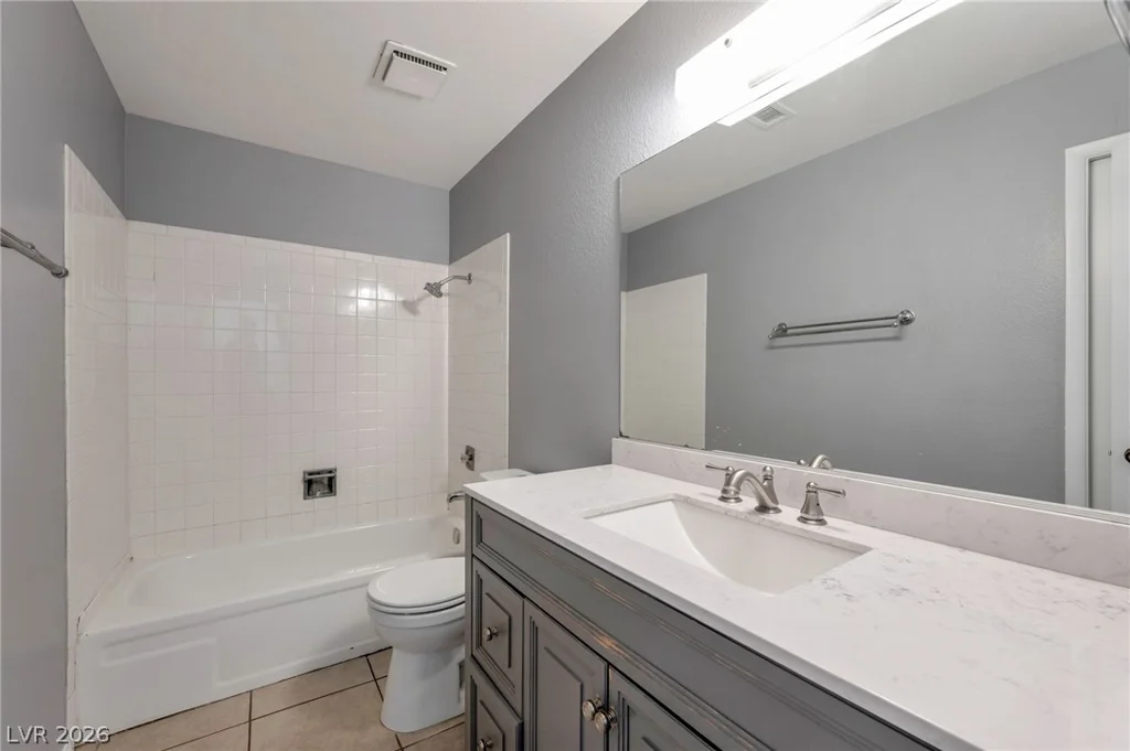 3825 Summer Breeze, Las Vegas, NV 89108