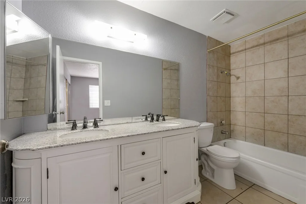 3825 Summer Breeze, Las Vegas, NV 89108