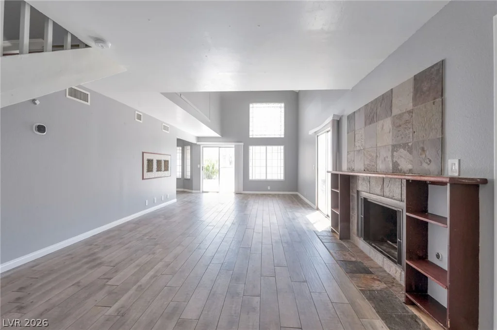 3825 Summer Breeze, Las Vegas, NV 89108