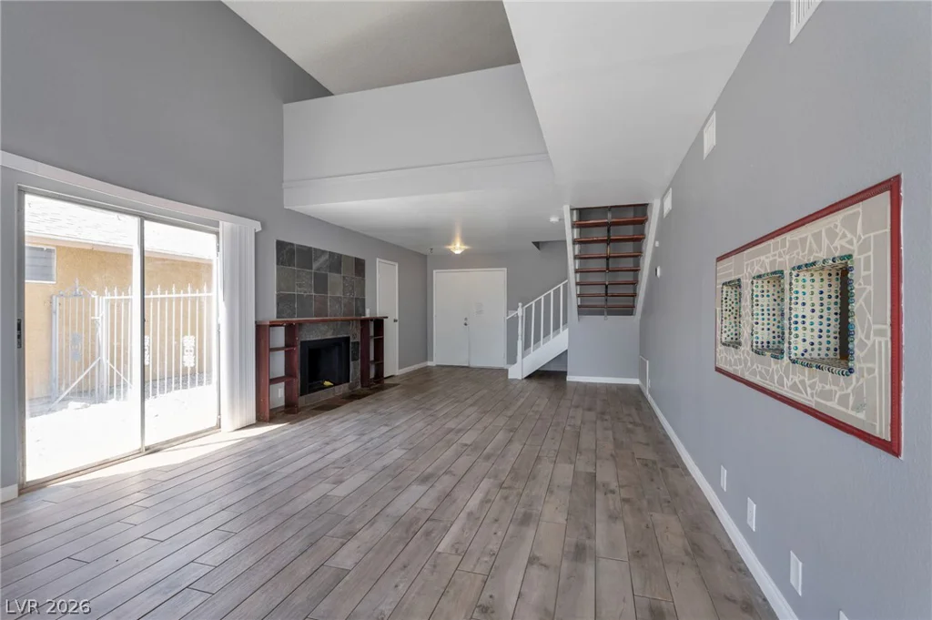 3825 Summer Breeze, Las Vegas, NV 89108