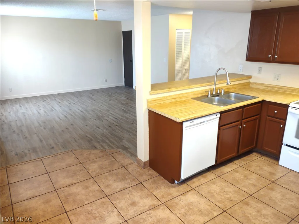4781 Craig, Las Vegas, NV 89115