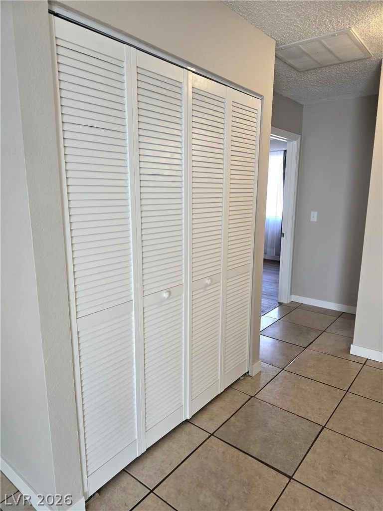 4851 Craig, Las Vegas, NV 89115