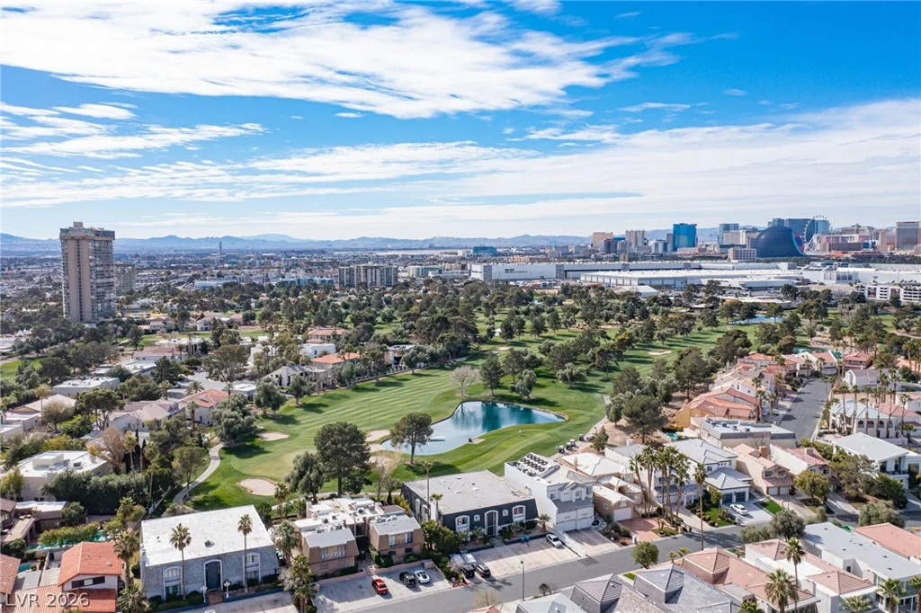 915 Vegas Valley, Las Vegas, NV 89109