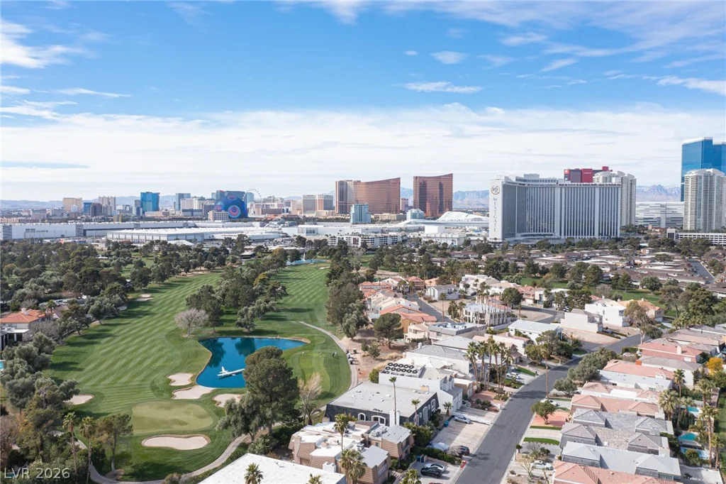 915 Vegas Valley, Las Vegas, NV 89109