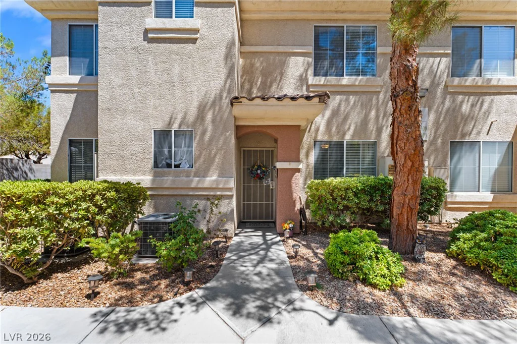 9050 Warm Springs, Las Vegas, NV 89148