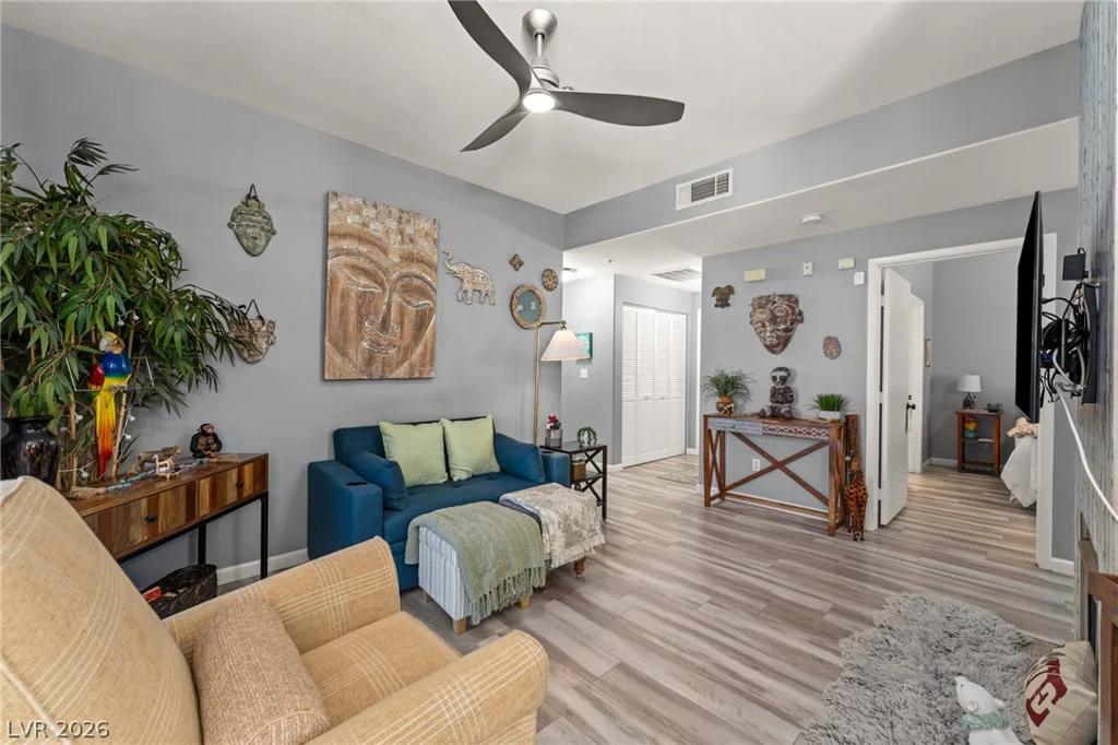 9050 Warm Springs, Las Vegas, NV 89148