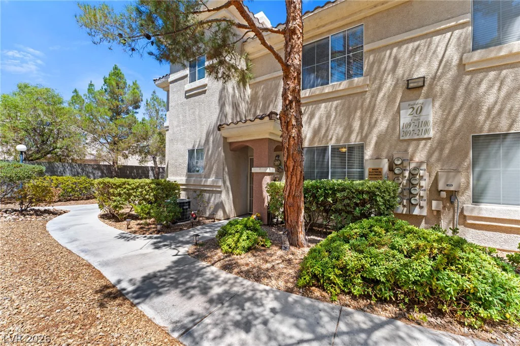 9050 Warm Springs, Las Vegas, NV 89148