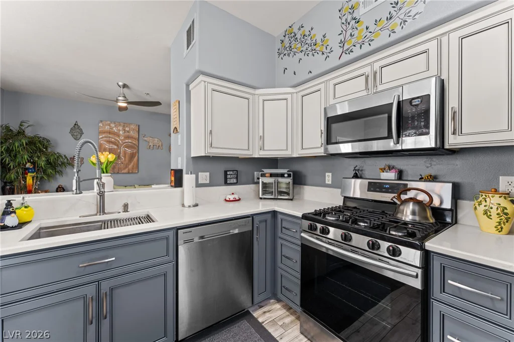 9050 Warm Springs, Las Vegas, NV 89148