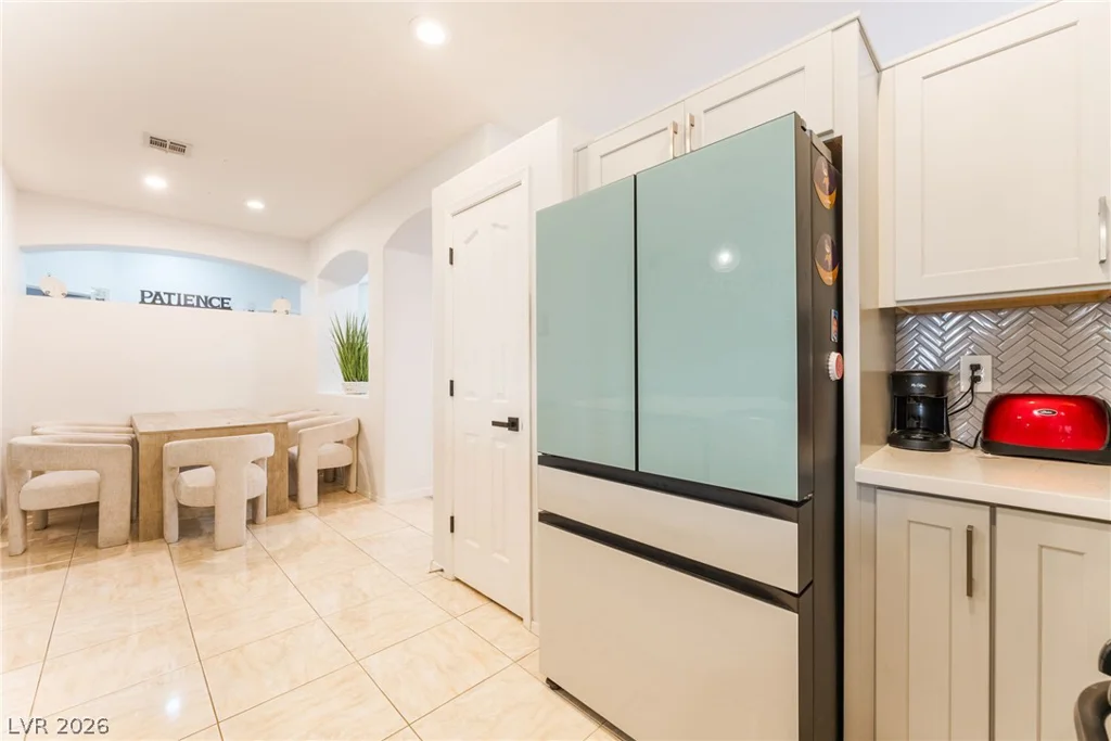 5949 Pavilion Lakes, Las Vegas, NV 89122