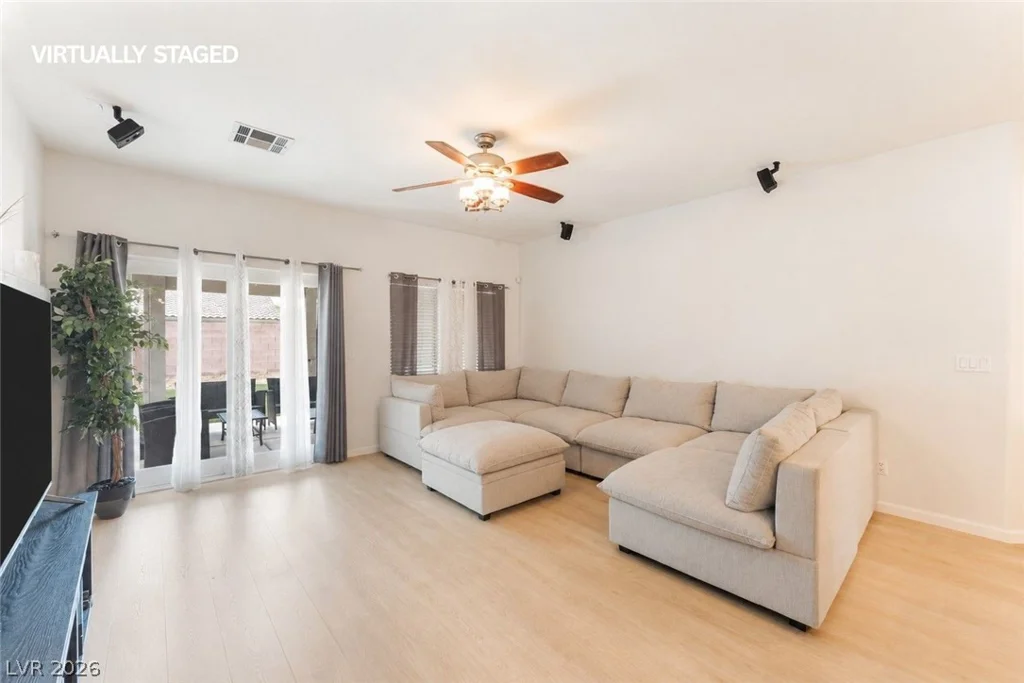 5949 Pavilion Lakes, Las Vegas, NV 89122