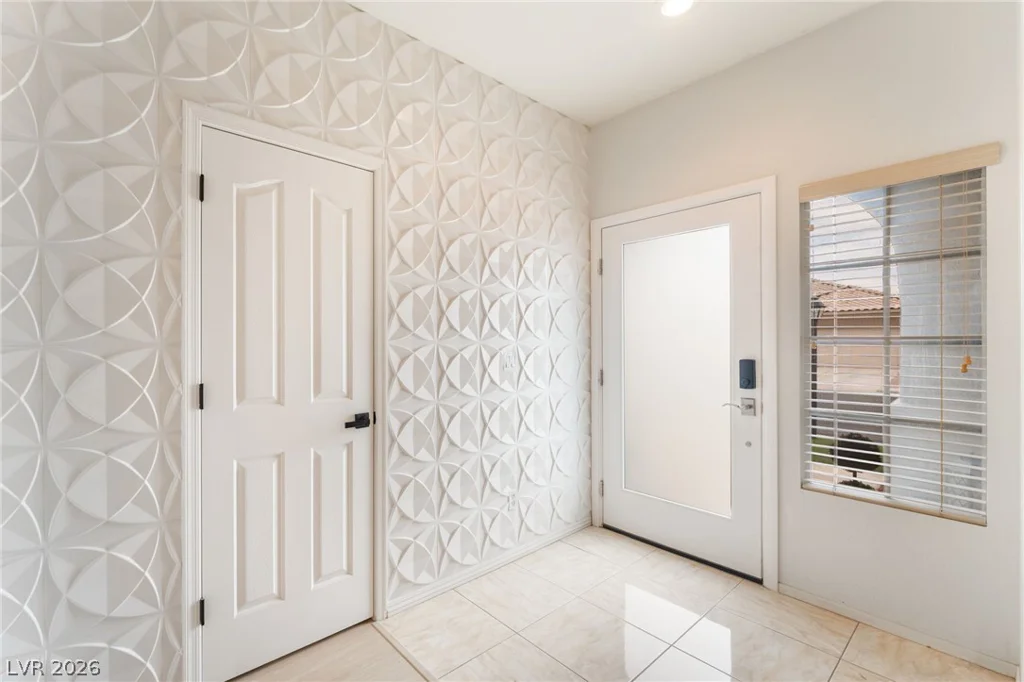 5949 Pavilion Lakes, Las Vegas, NV 89122