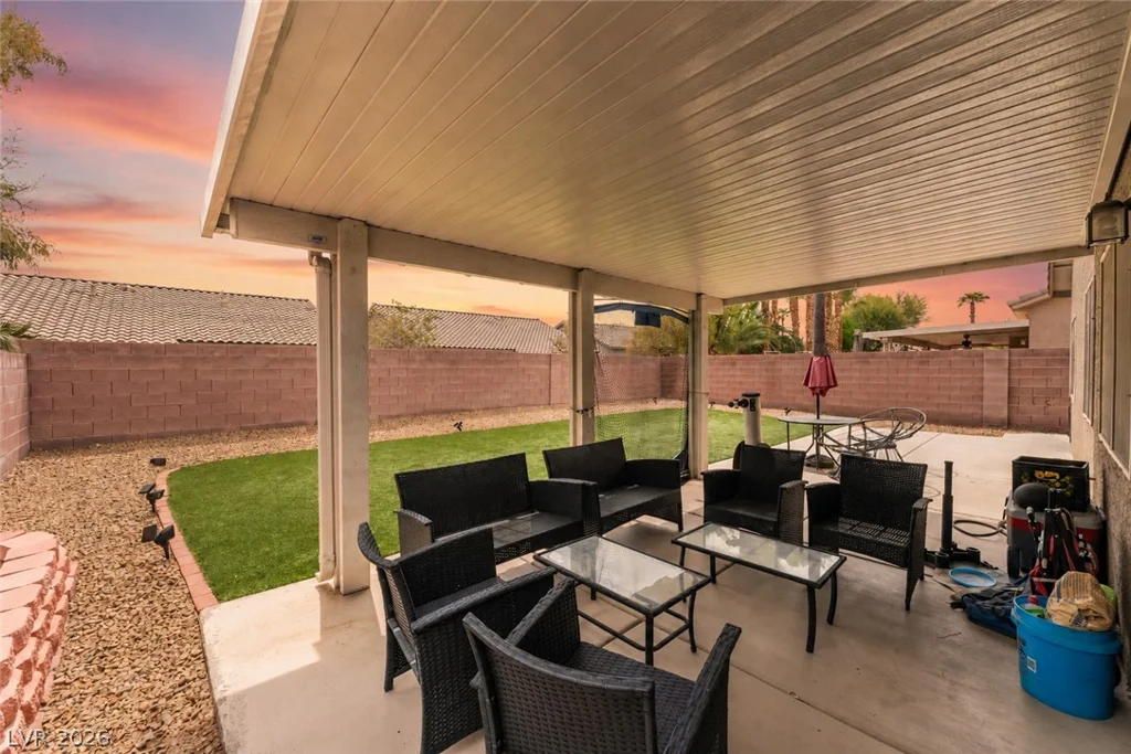 5949 Pavilion Lakes, Las Vegas, NV 89122