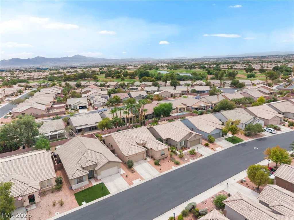 5949 Pavilion Lakes, Las Vegas, NV 89122