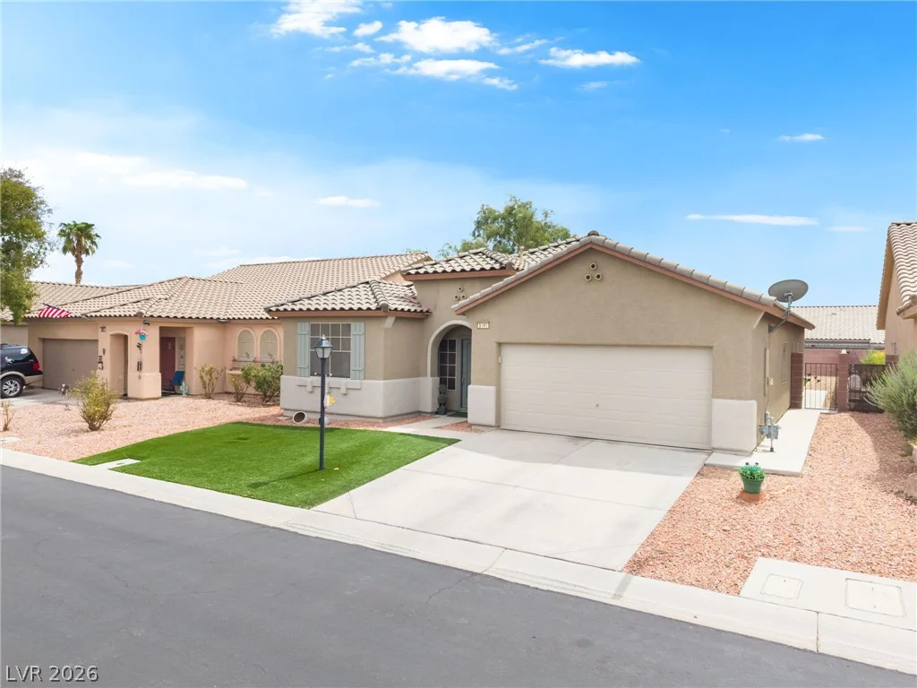 5949 Pavilion Lakes, Las Vegas, NV 89122