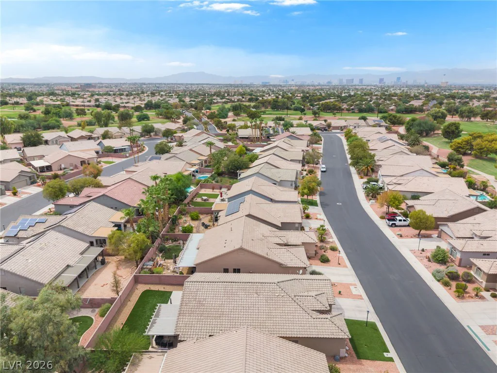 5949 Pavilion Lakes, Las Vegas, NV 89122