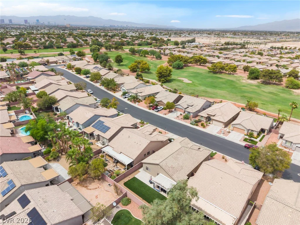 5949 Pavilion Lakes, Las Vegas, NV 89122