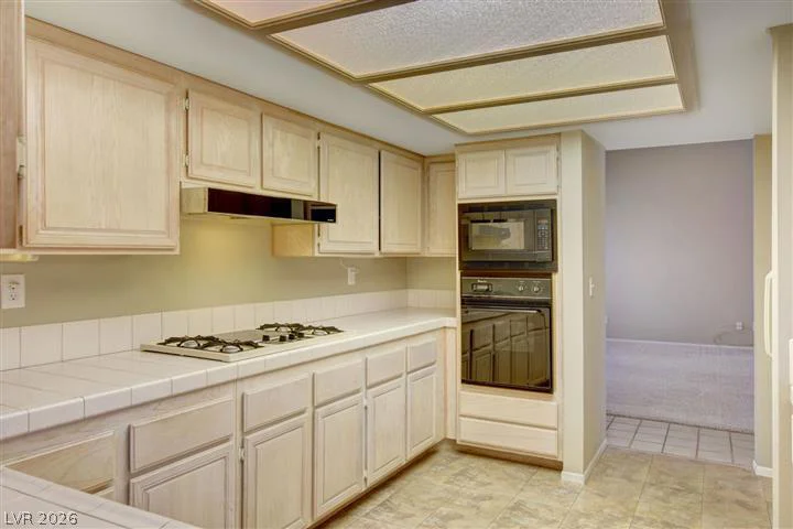 602 CERVANTES, Henderson, NV 89014