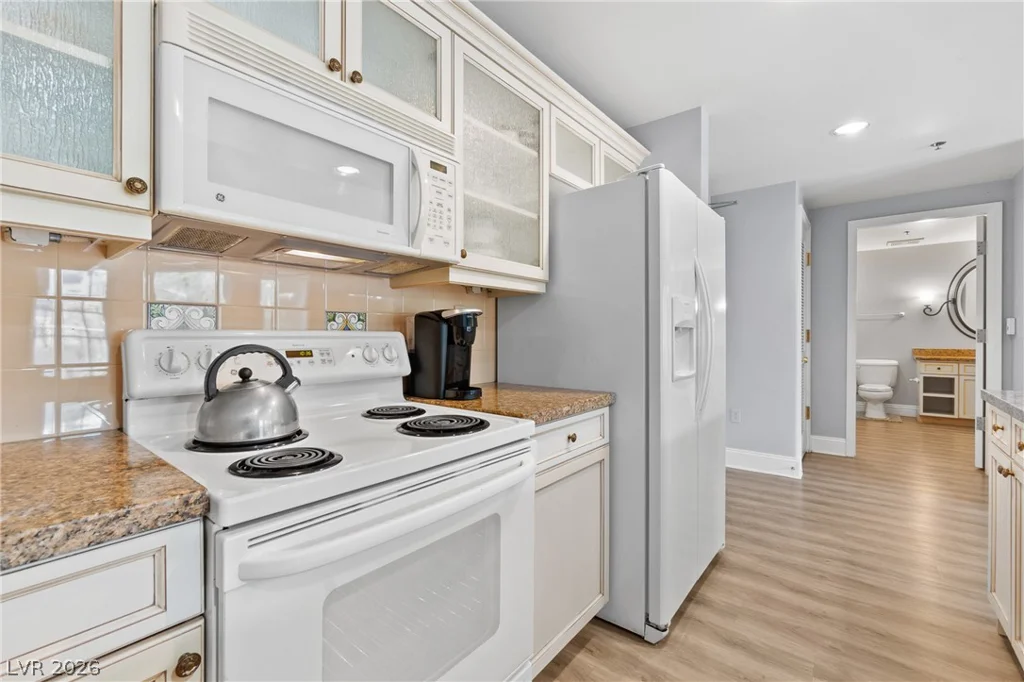 30 Strada Di Villaggio, Henderson, NV 89011