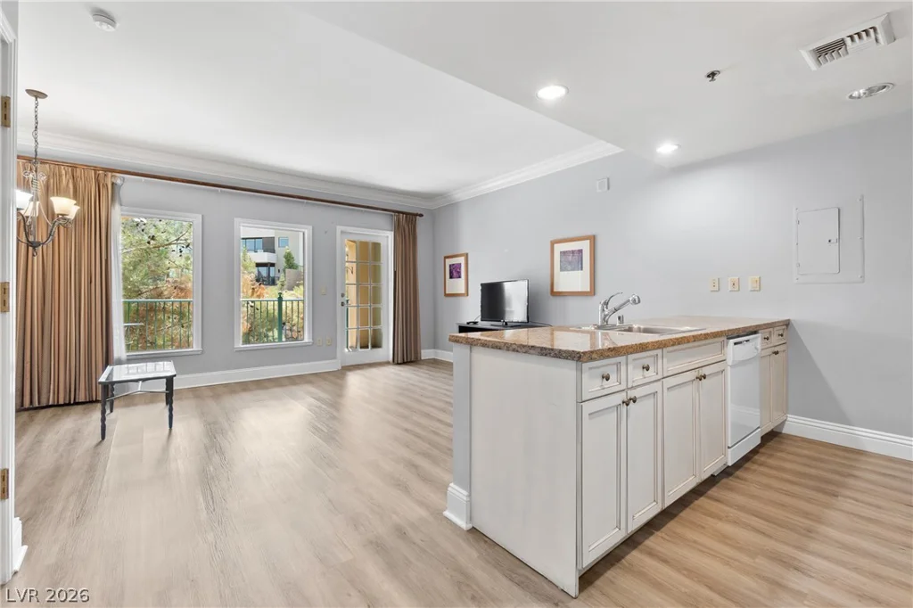 30 Strada Di Villaggio, Henderson, NV 89011