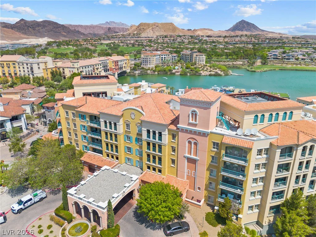 30 Strada Di Villaggio, Henderson, NV 89011