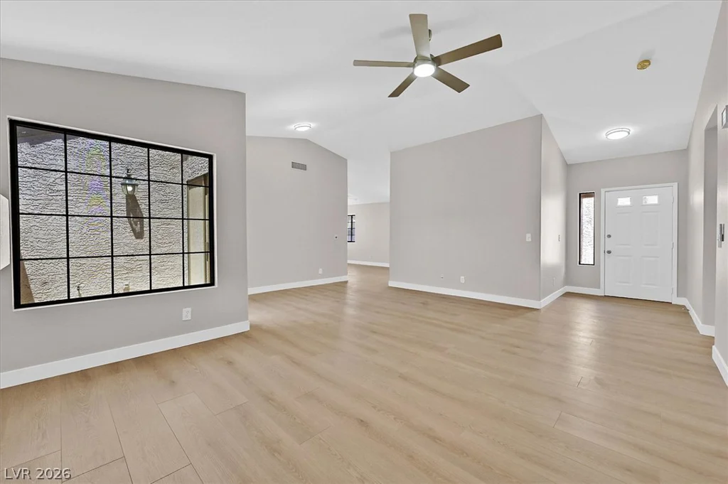 370 Lander, Henderson, NV 89074