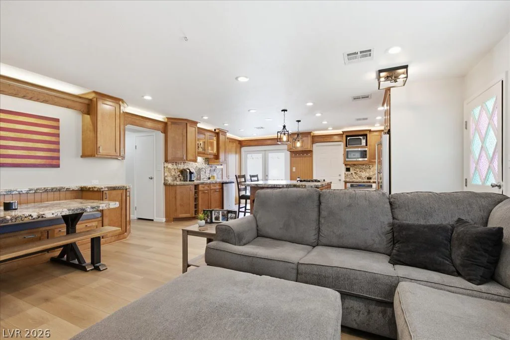 524 8th, Boulder City, NV 89005
