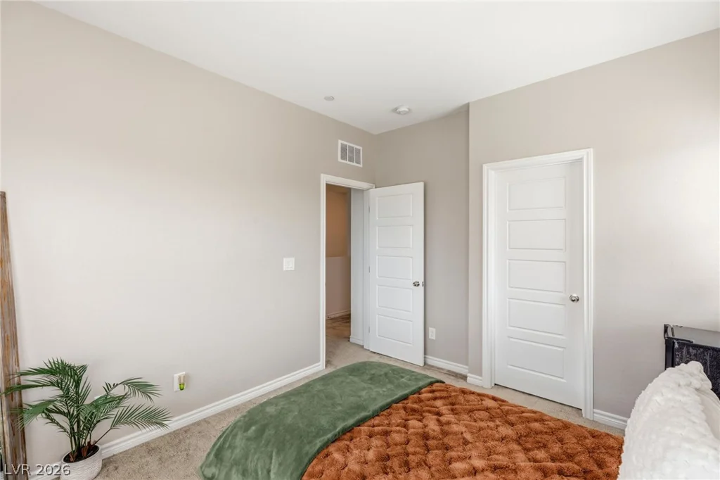 7212 Decatur, Las Vegas, NV 89131