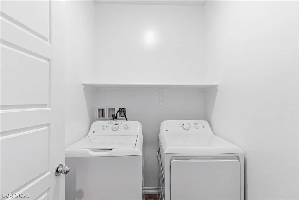 7212 Decatur, Las Vegas, NV 89131