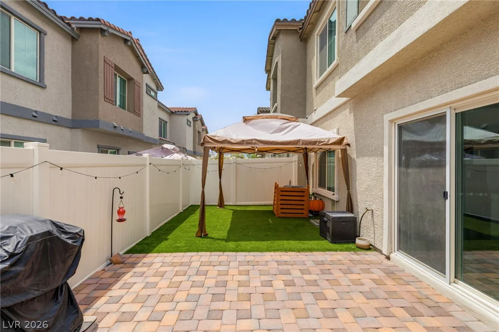 7212 Decatur, Las Vegas, NV 89131