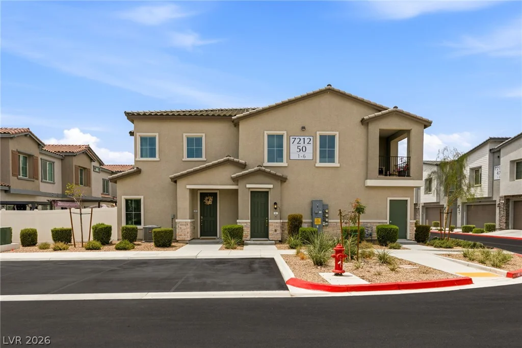 7212 Decatur, Las Vegas, NV 89131
