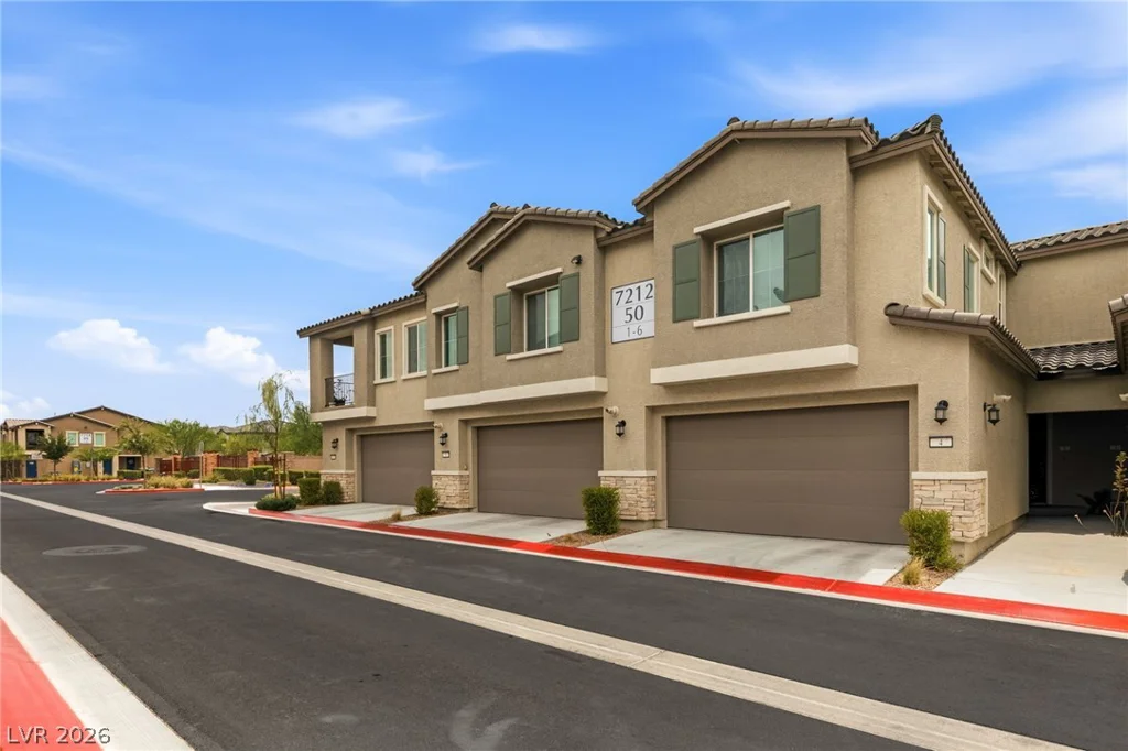 7212 Decatur, Las Vegas, NV 89131
